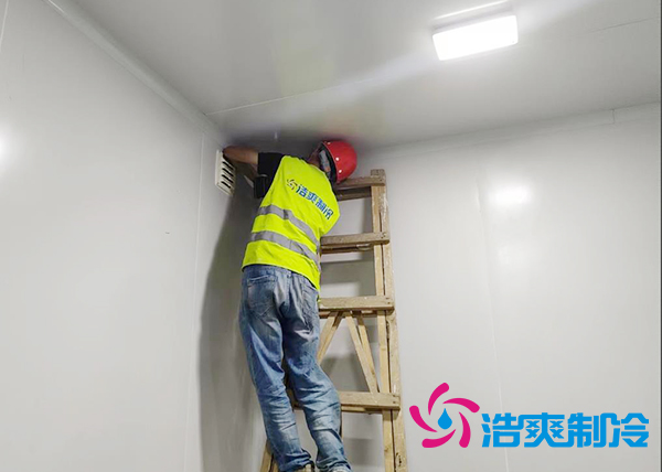 生鮮蔬菜市場冷庫應(yīng)該建多大？-浩爽制冷